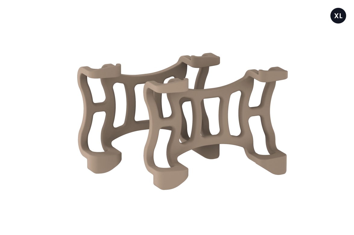 Two DOG 6 XL tracker clips (brown) for mounting the Tractive DOG 6 XL device on a collar